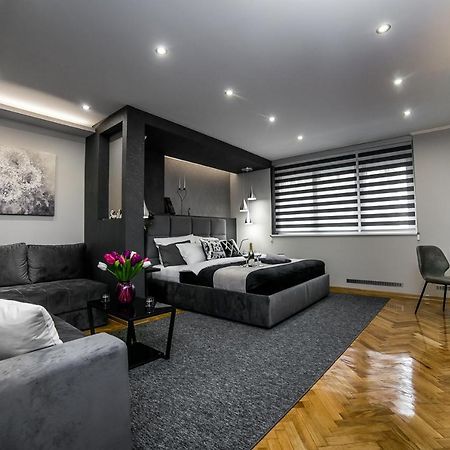 Appartement Sinergija à Belgrade Extérieur photo